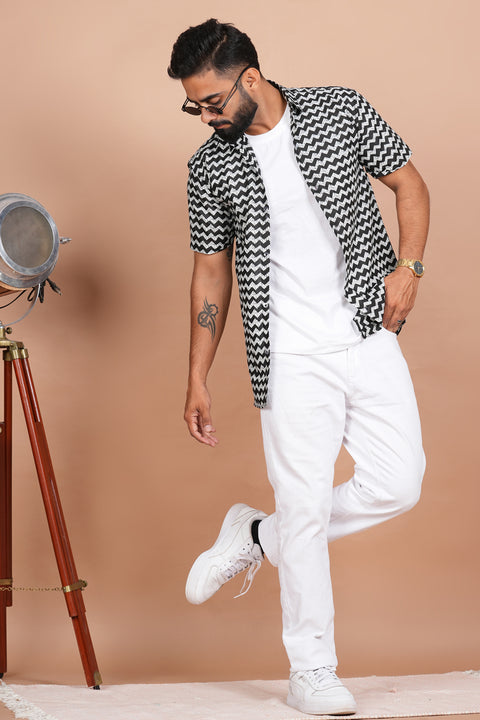 Zigzag Black and White Stripe Print Shirt