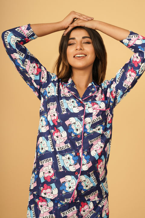 Kitty Selfie Full Sleeve Pyjama Set