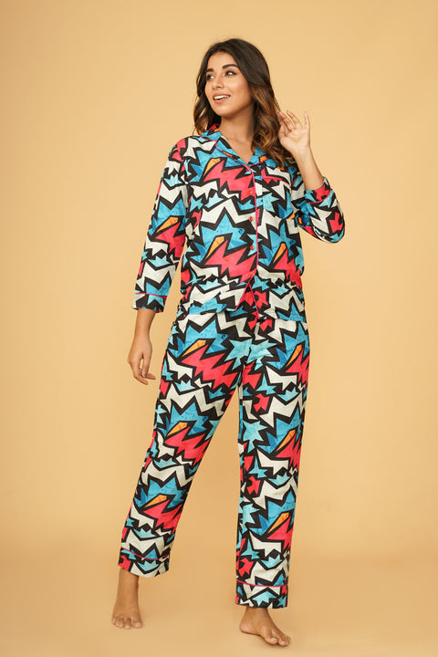 Abstract Pattern Full Sleeve Pyjama Set